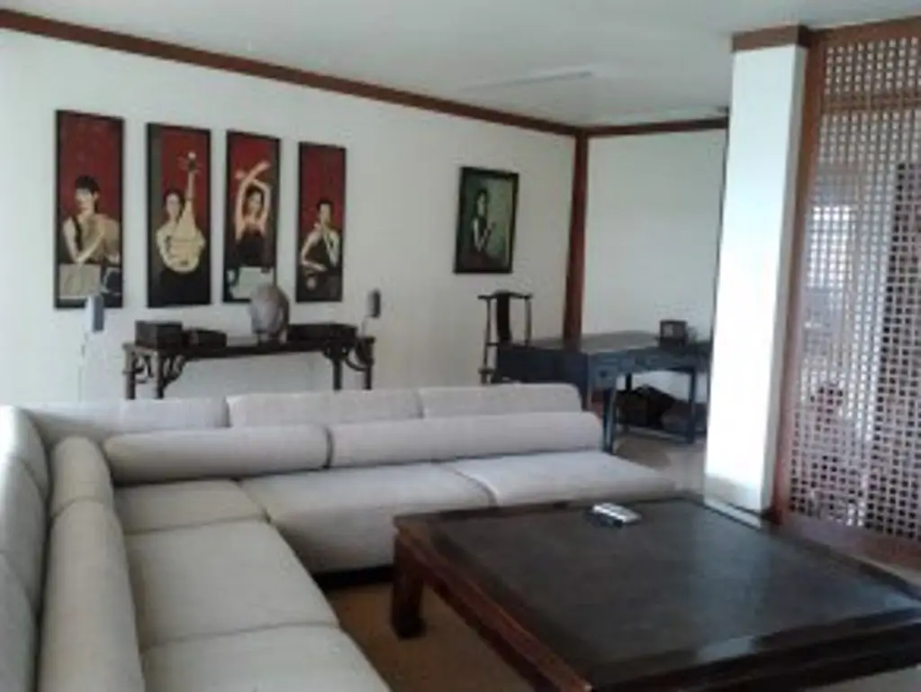 На Чом Тхиан: Baan Somprason Condo Pattaya