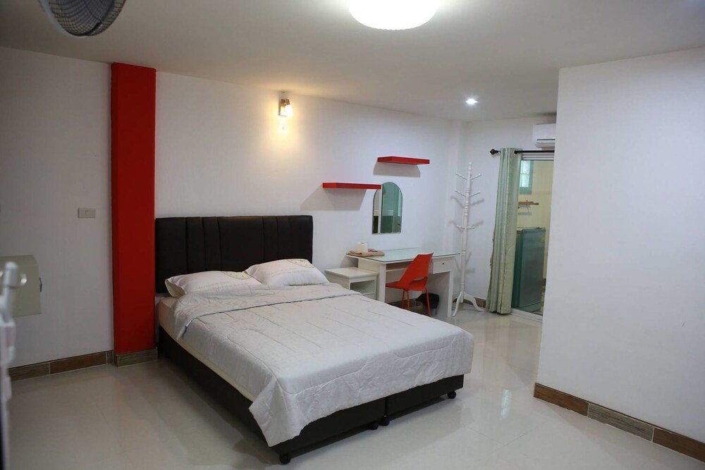 Бангкок: Mahajak Residences Sukumvit31
