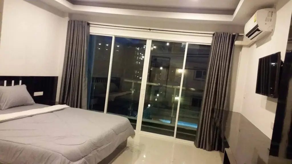 Паттайя: PJ Apartment