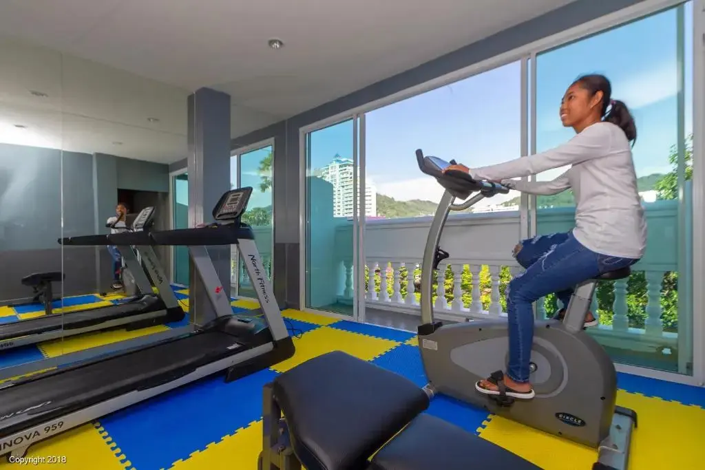 Патонг: Отель Modern Living Residence  Phuket Patong