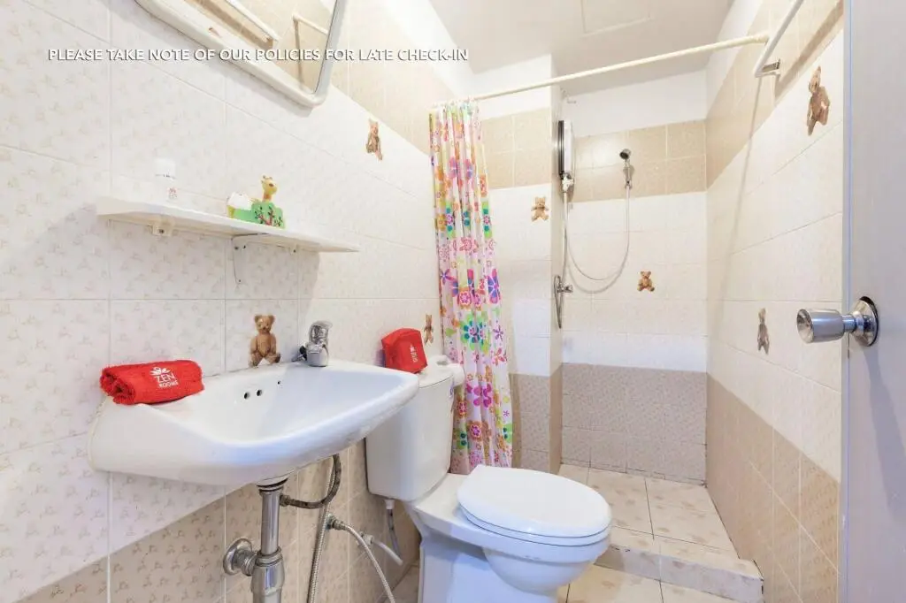 Кату: 普吉岛纳奈禅意旅馆(Zen Rooms Nanai Guesthouse)