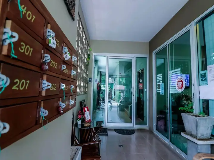 Муанг: 普吉岛海角明珠奈达酒店(Nida Rooms Phuket Cape Pearl)