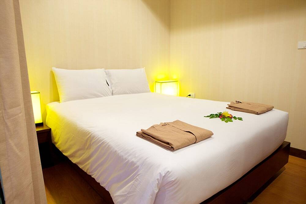 Кату: The Kris Condotel at Patong