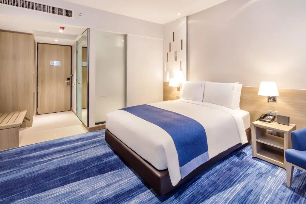 Бангкок: Holiday Inn Express Bangkok Soi Soonvijai by IHG
