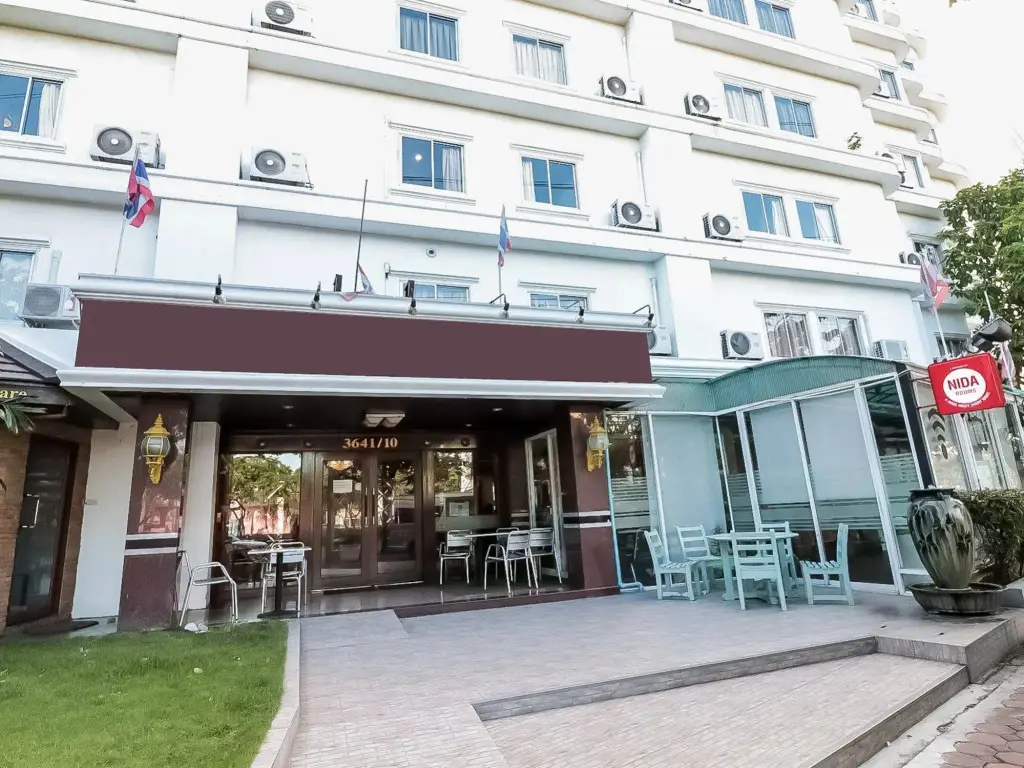 Бангкок: NIDA Rooms Charoenrat Bangklo Boulevard at Howard Square