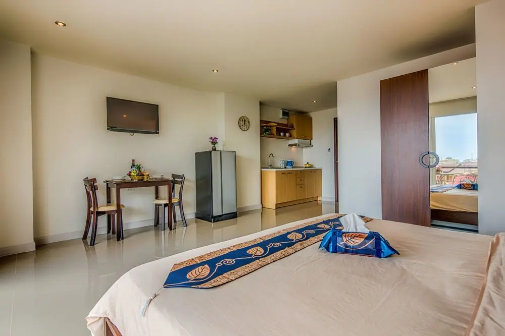 Кату: Bayshore Oceanview Apartment F11-f12