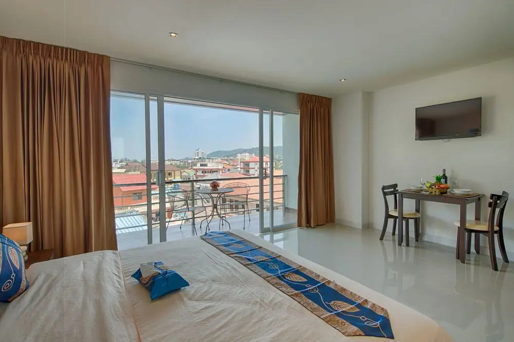 Кату: Bayshore Oceanview Apartment F11-f12