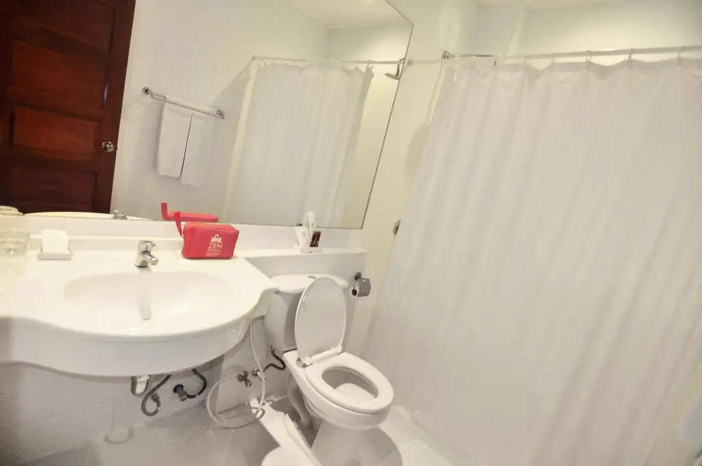 Бангкок: ZEN Rooms Ratchadaphisek Soi Sukruamkan