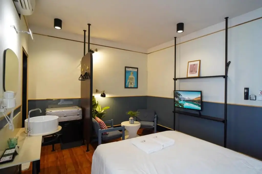 Бангкок: Josh Hotel