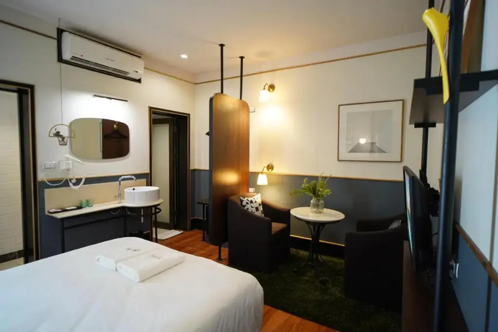 Бангкок: Josh Hotel