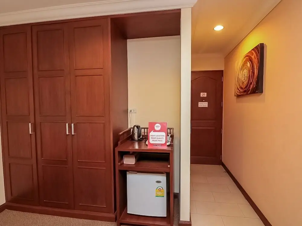 Бангкок: NIDA Rooms Silom Soi 12 Planet