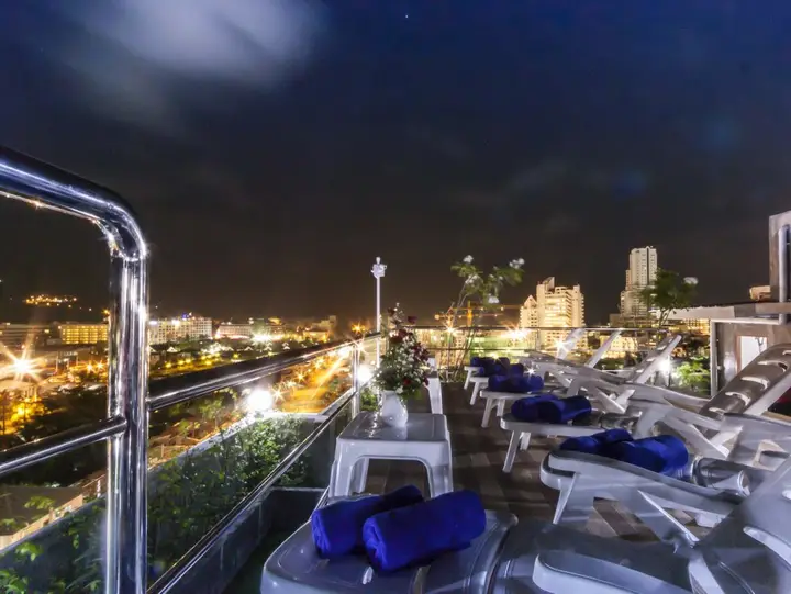 Кату: Patong Holiday Hotel