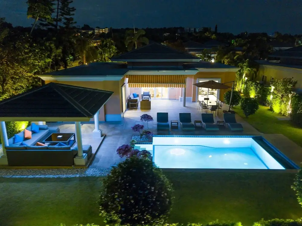 Паттайя: Luxury Pool Villa 604