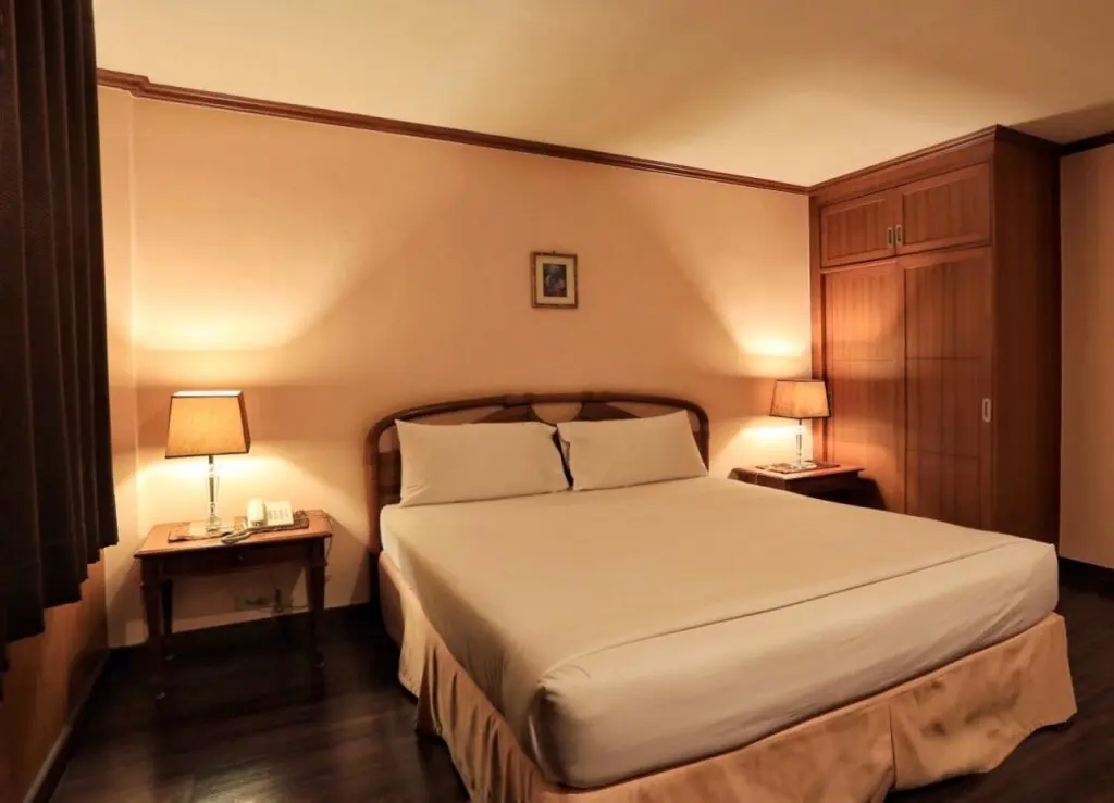 Бангкок: Travel Lodge Suriwongse - Adult only