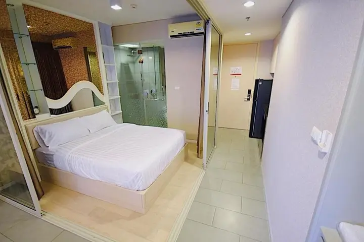 Бангкок: BoonRumpa Condotel