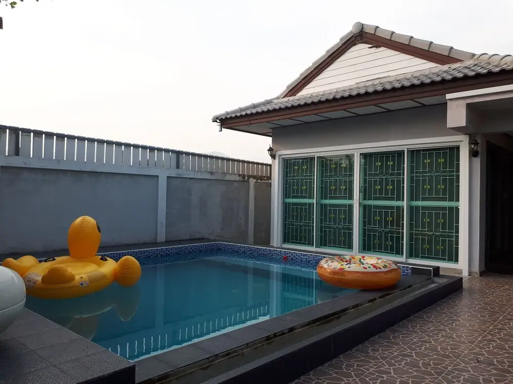 Хуахин: Baanpak Hua Hin Chamorchai