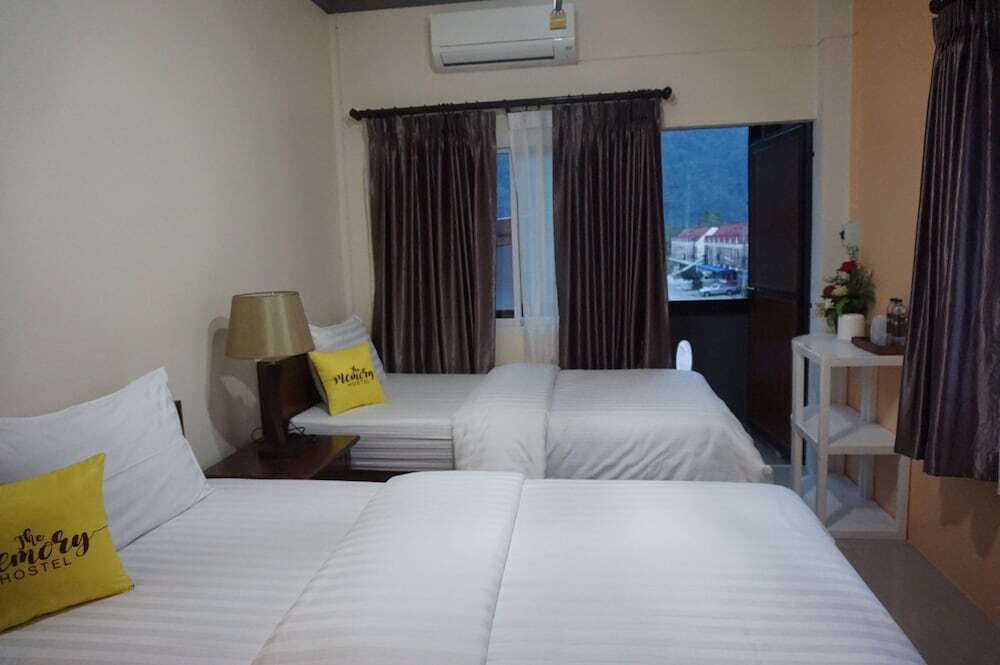 Тай-Муанг: The Memory Hostel