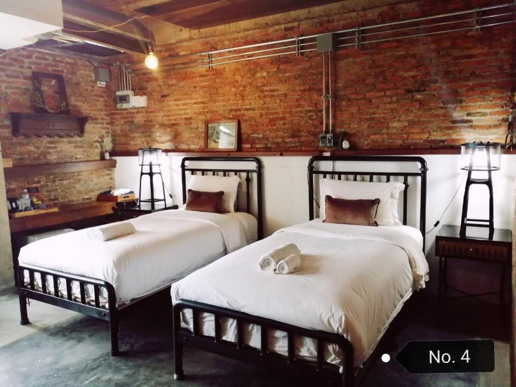 Нан: PX122 DBest HOTEL