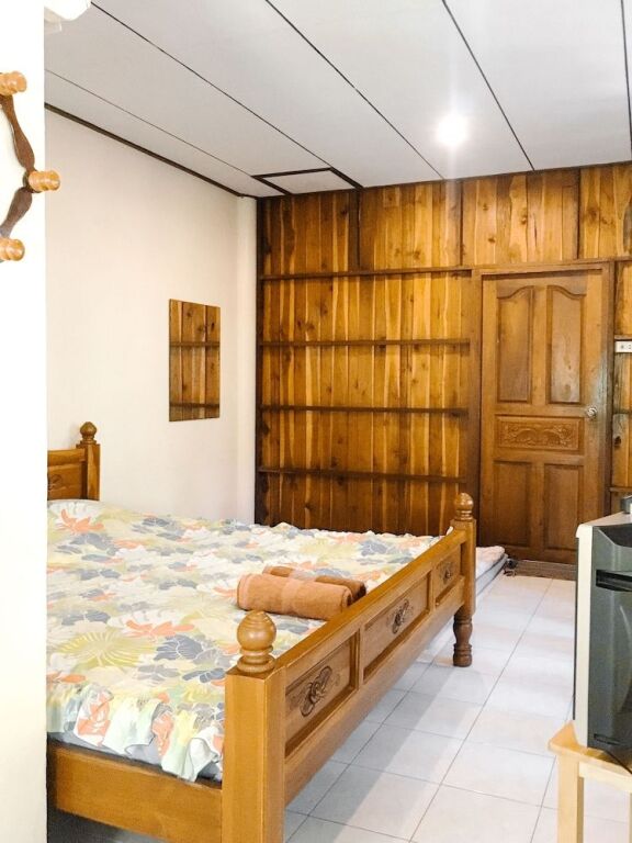 Ампхава: Baan LoyLom SuanAmphawa