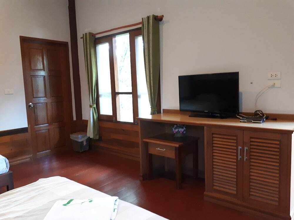 Клатлуанг: Baan Suansabaijai Resort