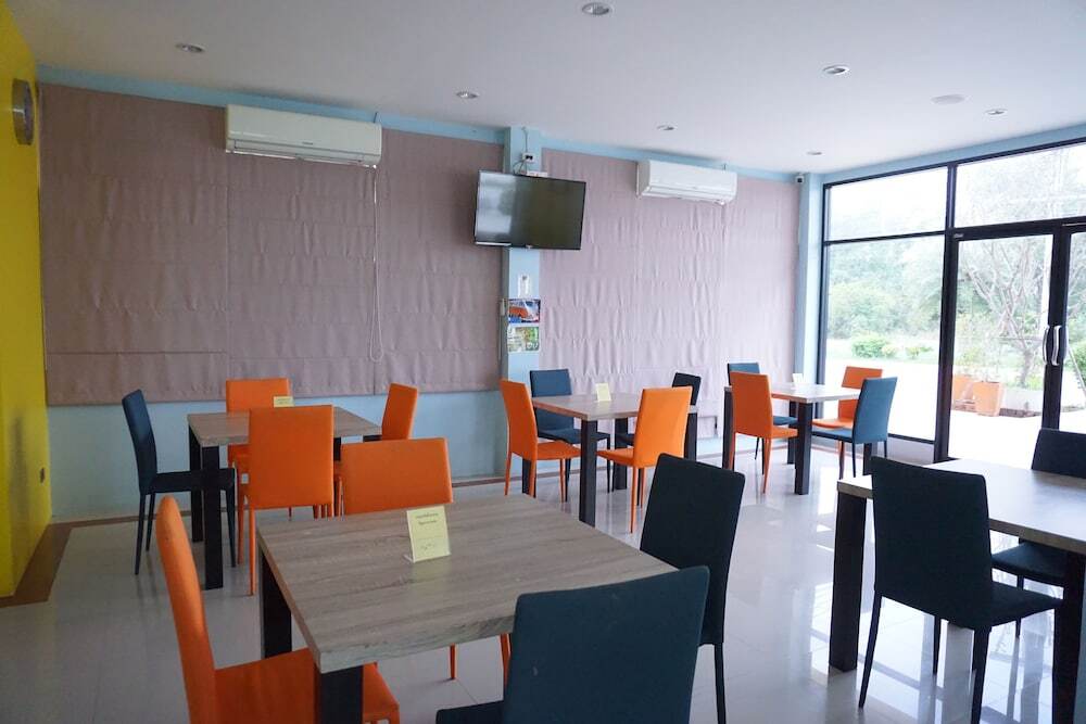 Утхай-Тхани: C2U Hotel Uthai Thani - Adults Only