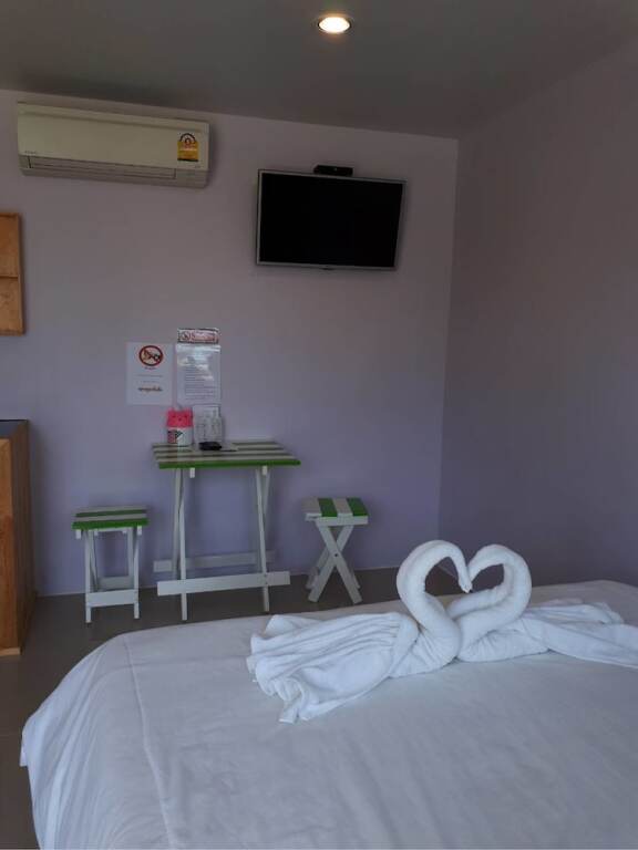 Чаам: Baanpakhernfah Rukkatawan Resort