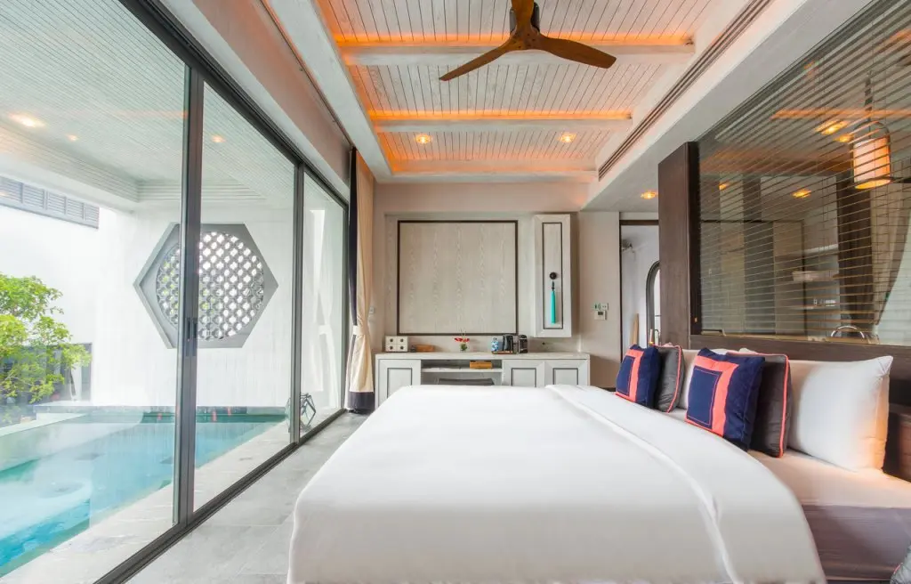 Такуа-Тунг: Отель Baba Beach Club Natai