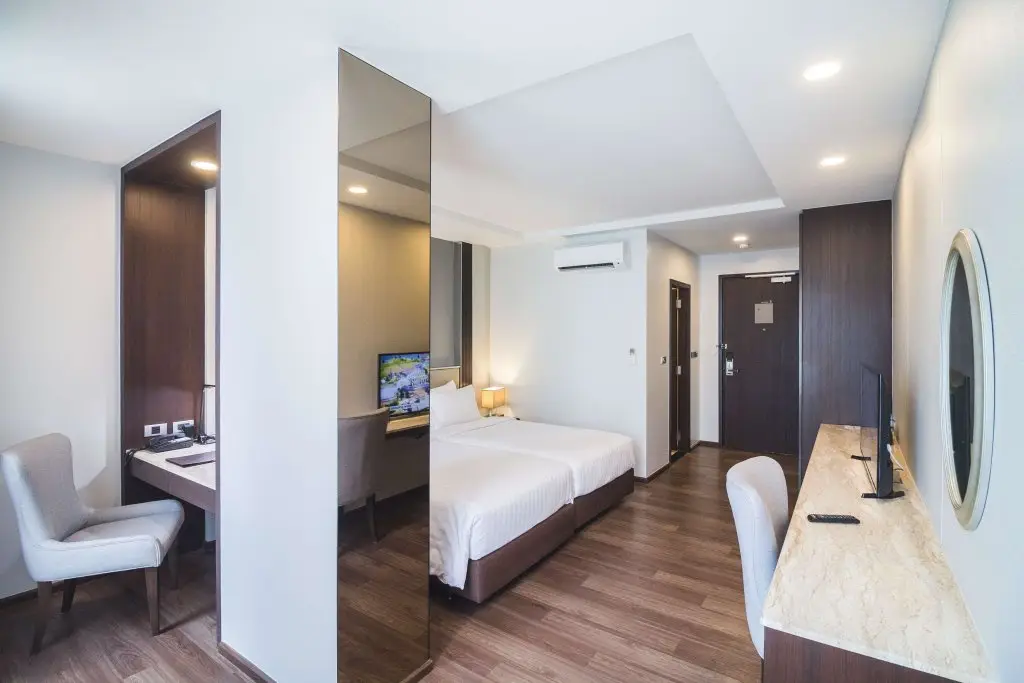Бангкок: SureStay Plus Hotel by Best Western Sukhumvit 2