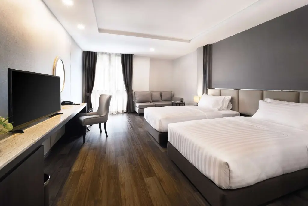 Бангкок: SureStay Plus Hotel by Best Western Sukhumvit 2