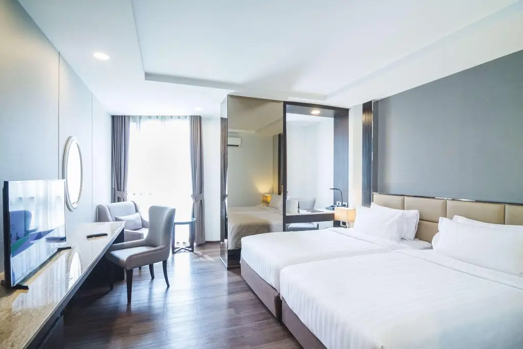 Бангкок: SureStay Plus Hotel by Best Western Sukhumvit 2