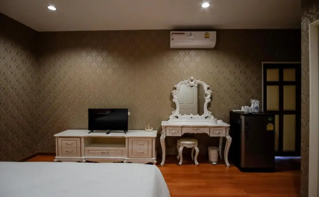 Бангкок: The O-Zone Airport Inn