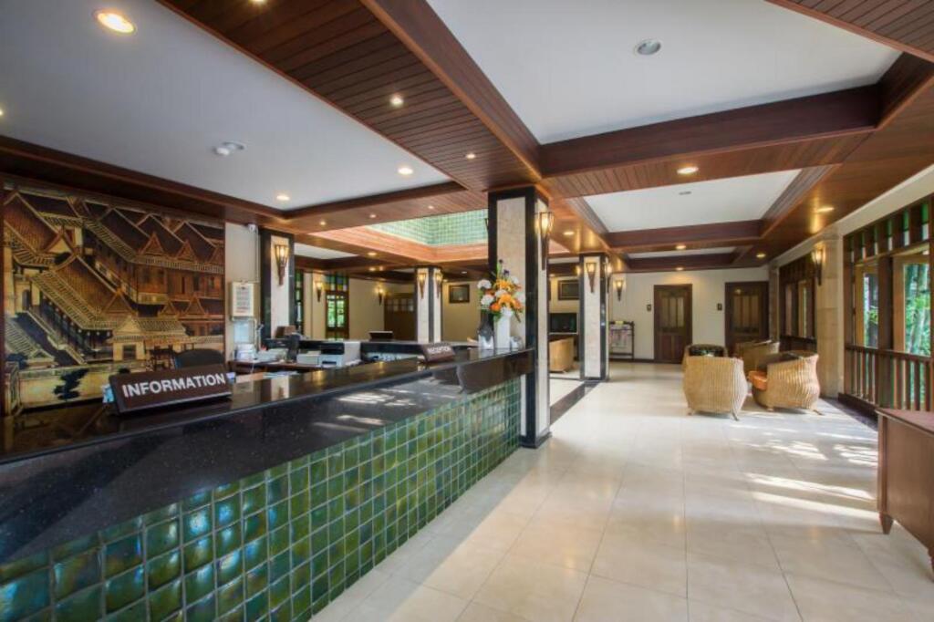 Паттайя: Plumeria Resort (Wong-Amat)
