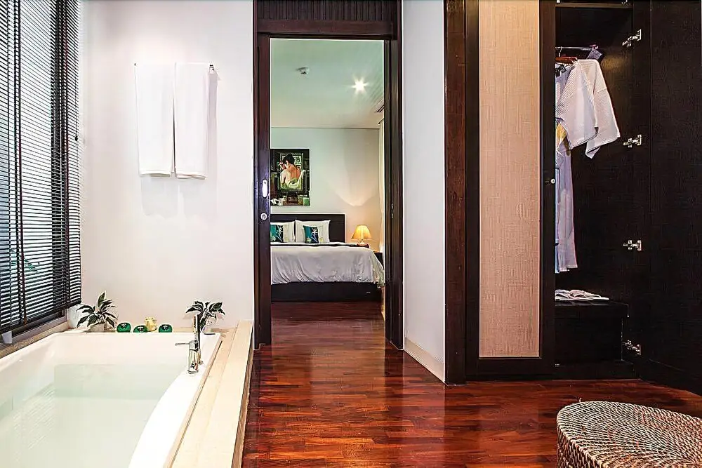 Муанг: Churai Condo - 2 Beds