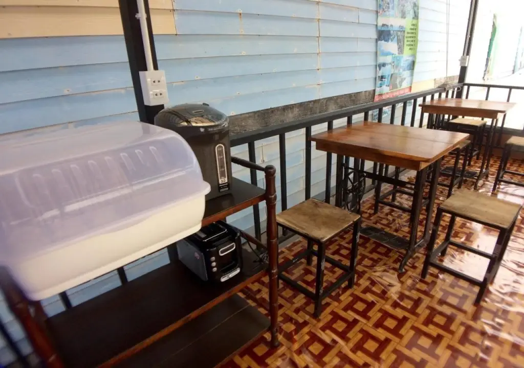 Ланта: Rx Hostel