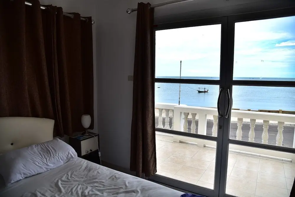 Прачуапкхирикхан: Sun Beach Hotel