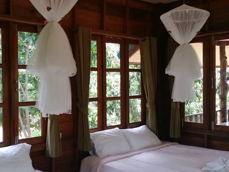 Сураттхани: Koh Phaluai Eco Resort