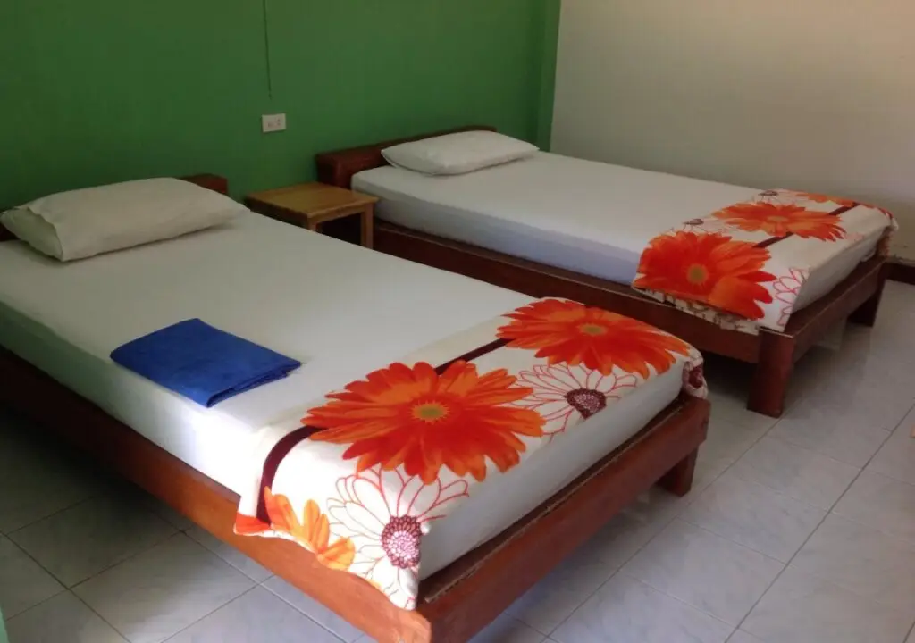 Сураттхани: Mai maung Guest House