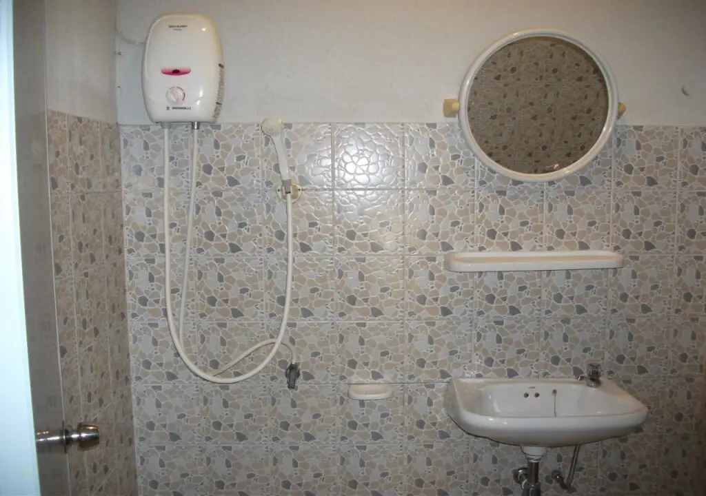 Сураттхани: Mai maung Guest House