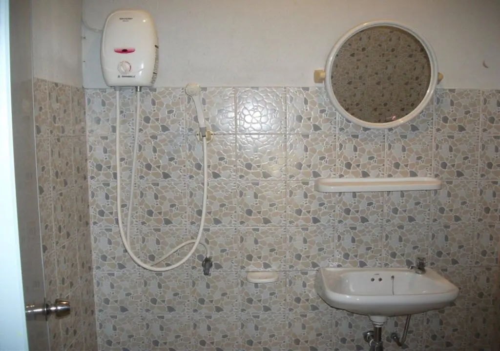 Сураттхани: Mai maung Guest House