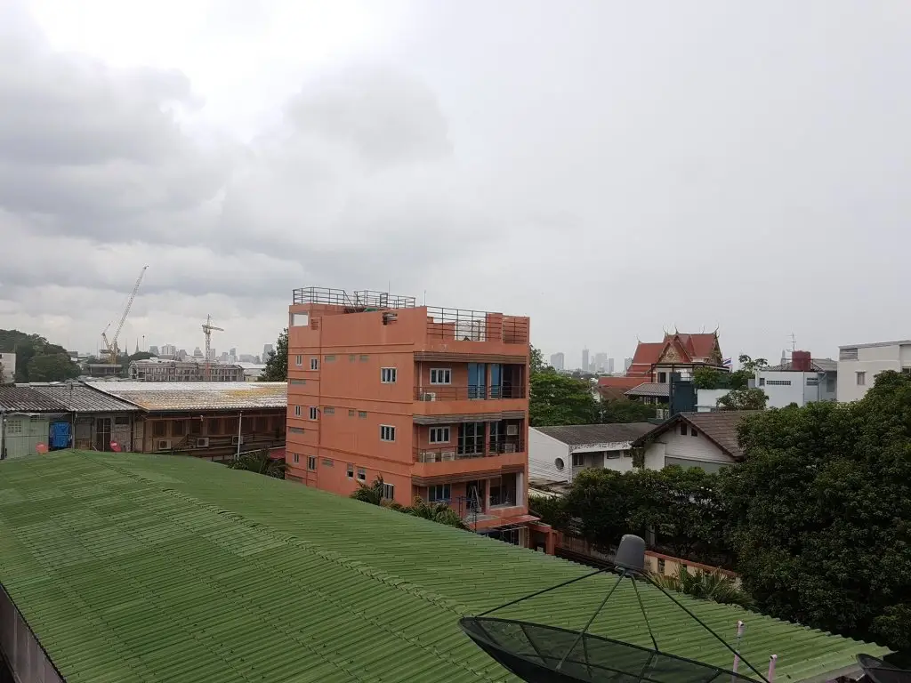 Бангкок: S.E.T Thanmongkol Residence