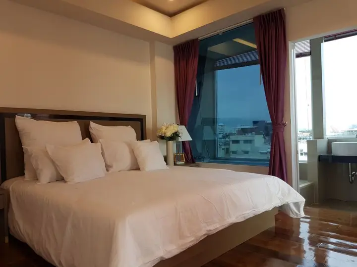 Бангкок: S.E.T Thanmongkol Residence