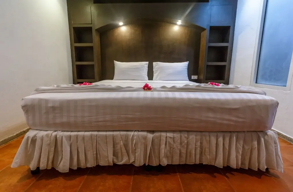 Пхукет: Porterhouse Beach Hotel