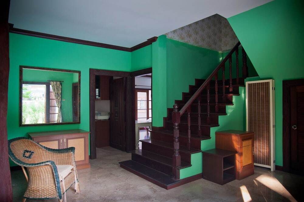 Пак-Чонг: Khao Nam Fah Resort
