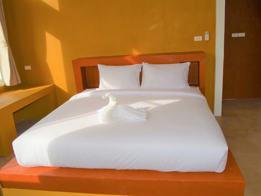 Пхонгпрасан: World Cat Hotel & Resort