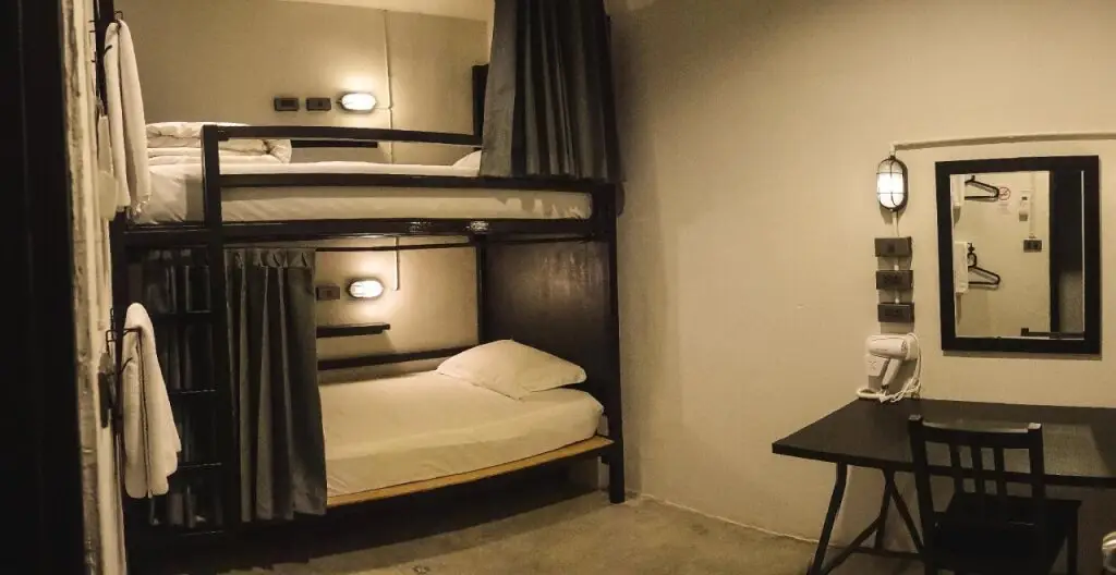 Бангкок: Our Secret Base - Hostel