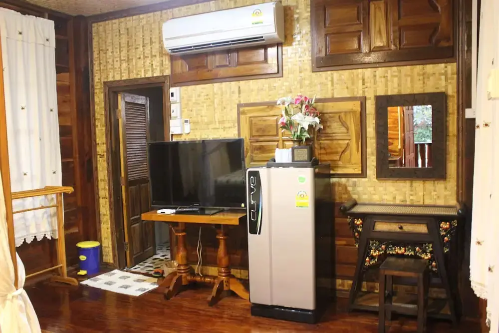 Пхитсанулок: Phupha Inn Resort