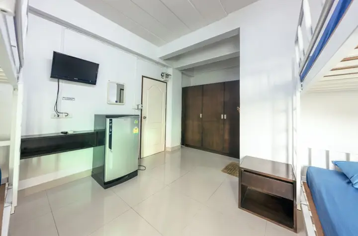 Паттайя: Goldengate Guesthouse - Hostel