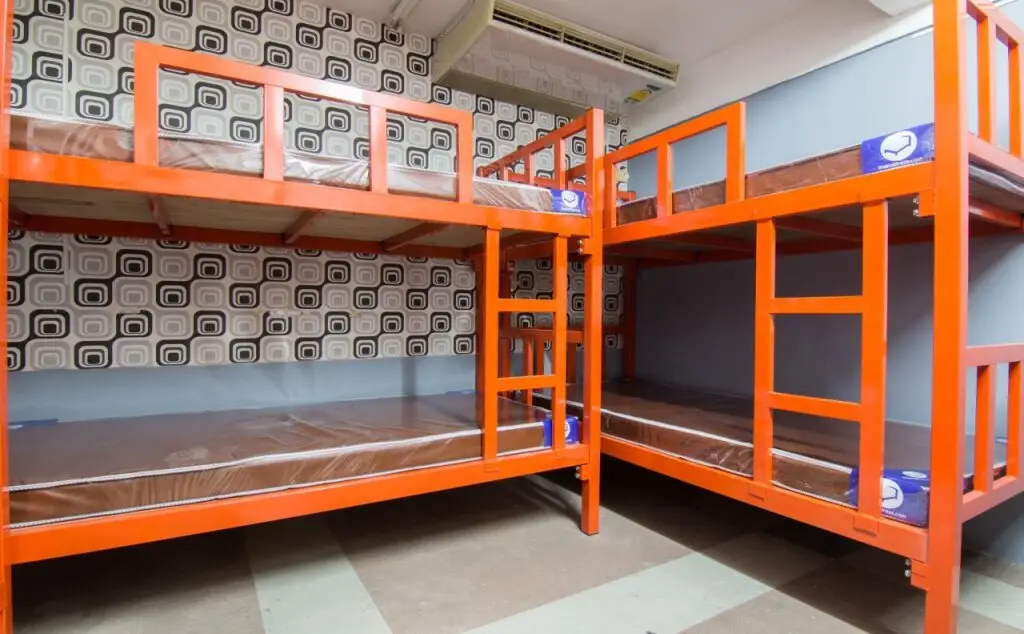 Бангкок: VR Hostel
