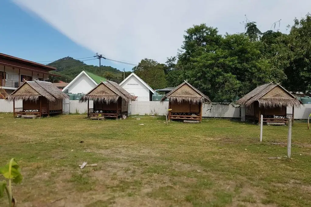 Ланта: Lanta Local Hut