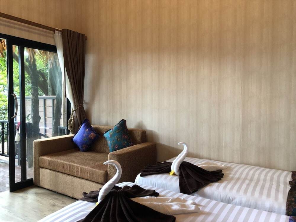 Decho Beach Resort — фото 1